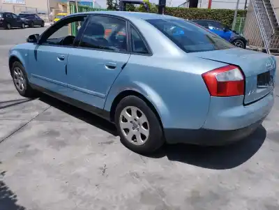Veículo de Sucata audi a4 berlina (8e) 1.9 tdi (96kw) do ano 2001 alimentado awx