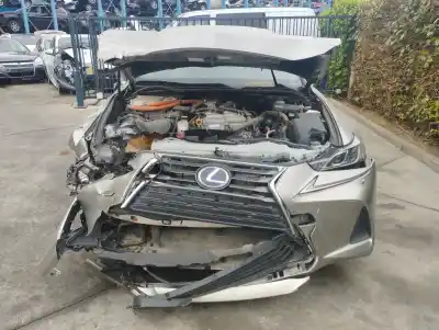 Veículo de Sucata lexus is 250c 2.5 v6 cat do ano 2018 alimentado 2arfse