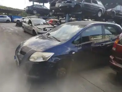 Veículo de Sucata TOYOTA AURIS (_E15_) 1.6 (ZRE151_) do ano 2006 alimentado 1ZR