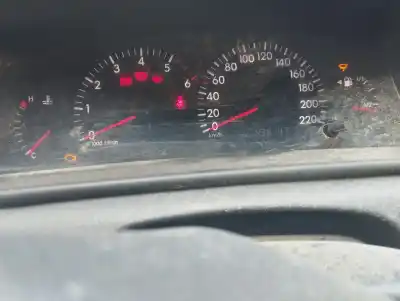 Scrapping Vehicle toyota corolla (_e12_) 2.0 d-4d (cde120r_ cde120l_) of the year 2005 powered 1cdftv