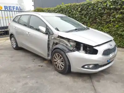 Scrapping Vehicle kia cee´d concept of the year 2013 powered d4fc