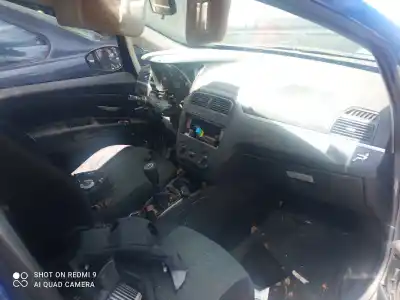 Veículo de Sucata fiat punto berlina (188) 1.3 jtd classic do ano 2008 alimentado 188b2000