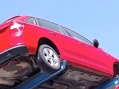 Veículo de Sucata skoda spaceback (5h) active do ano 2015 alimentado cbza