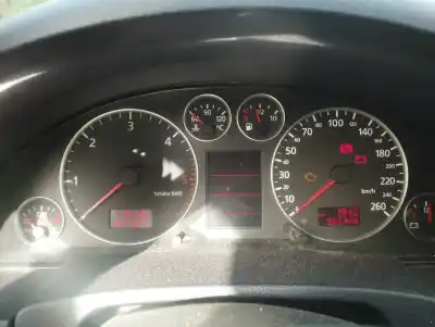 Veículo de Sucata audi a6 berlina (4b2) 2.5 tdi do ano 2003 alimentado bdg