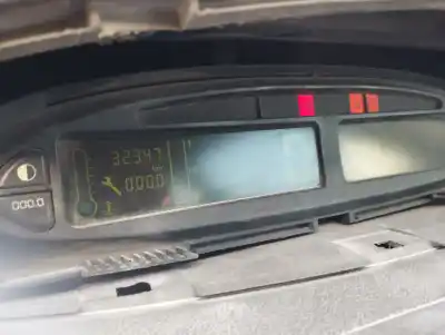 Veículo de Sucata citroen xsara picasso (n68) 2.0 hdi do ano 2003 alimentado rhy