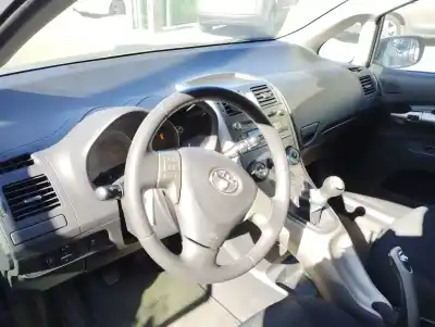 Veículo de Sucata toyota auris (_e15_) 1.4 d-4d (nde150_) do ano 2012 alimentado 1ndtv