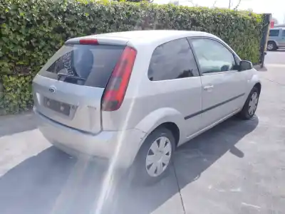 Veicolo di demolizione ford fiesta (cbk) 1.4 tdci cat dell'anno 2001 alimentato f6ja