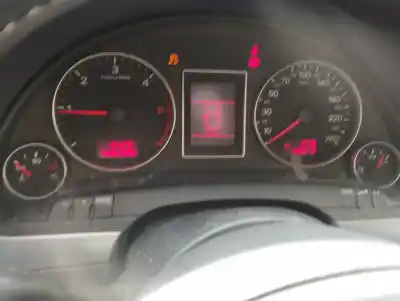 Veicolo di demolizione audi a4 berlina (8e) 2.0 tdi 16v (103kw) dell'anno 2005 alimentato blb