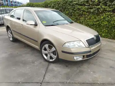 Vehicul casat skoda                                              octavia berlina (1z3)                                                                                                                                                                                                                                      edition 100                                                                                                                                                                                                                                                al anului 2005 alimentat blr