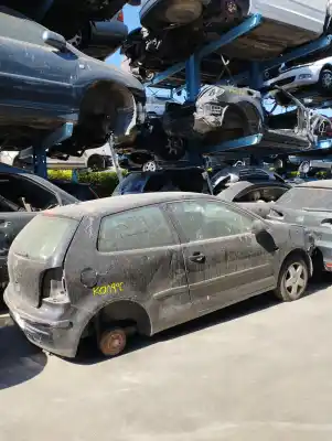 Sloopvoertuig volkswagen polo (9n1) 1.4 16v van het jaar 2003 aangedreven 