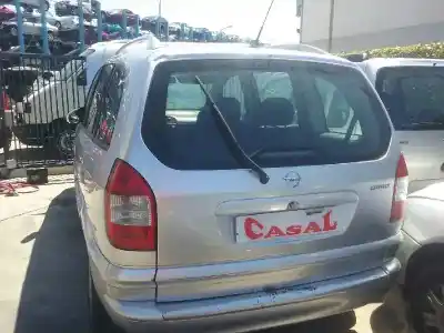 Veicolo di demolizione opel zafira a blue line dell'anno 2003 alimentato y22dtr