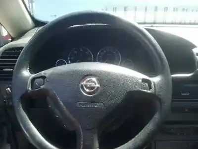 Veicolo di demolizione opel zafira a blue line dell'anno 2003 alimentato y22dtr