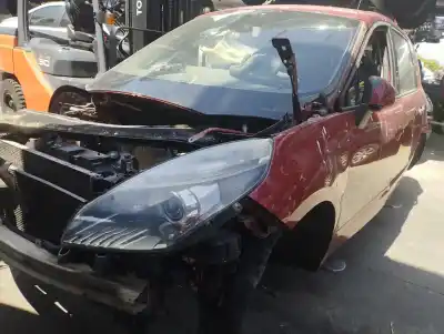 Scrapping Vehicle renault scenic iii grand dynamique of the year 2010 powered f9q870