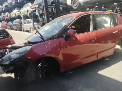 Scrapping Vehicle renault scenic iii grand dynamique of the year 2010 powered f9q870
