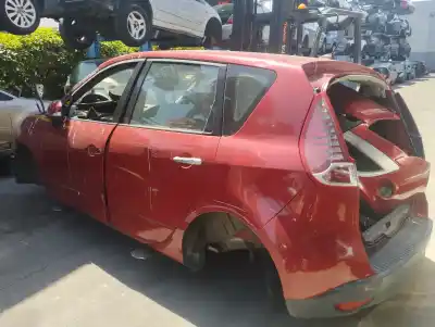 Scrapping Vehicle renault scenic iii grand dynamique of the year 2010 powered f9q870