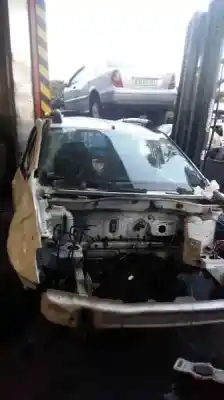 Veículo de Sucata dacia duster ambiance 4x2 do ano 2011 alimentado k9k894