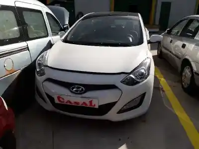 Veículo de Sucata HYUNDAI I30 Comfort do ano 2012 alimentado G4FC