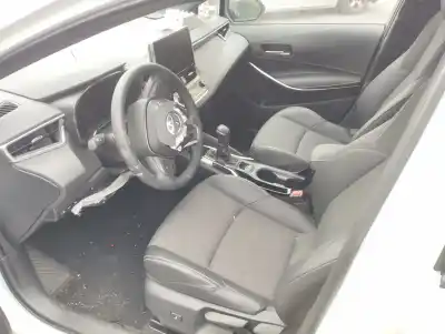 Veículo de Sucata toyota corolla (e21) sedan 1.8 16v hybrid do ano 2023 alimentado 2zrfxe