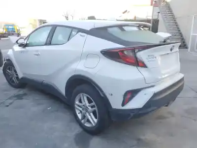 Здавання транспортного засобу toyota c-hr hybrid active року 2023 потужний 2zr