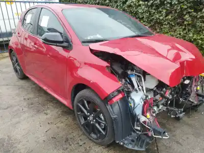 Sloopvoertuig toyota yaris hybrid active van het jaar 2022 aangedreven m15afxe