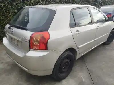 Veicolo di demolizione toyota corolla (_e12_) 2.0 d-4d (cde120r_ cde120l_) dell'anno 2005 alimentato 1cdftv