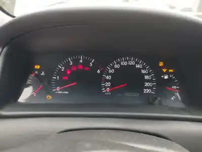 Veicolo di demolizione toyota corolla (_e12_) 2.0 d-4d (cde120r_ cde120l_) dell'anno 2005 alimentato 1cdftv