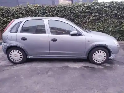 Scrapping Vehicle opel corsa c 1.2 16v cat (z 12 xe / lw4) of the year 2003 powered z12xe