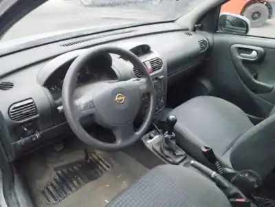 Scrapping Vehicle opel corsa c 1.2 16v cat (z 12 xe / lw4) of the year 2003 powered z12xe