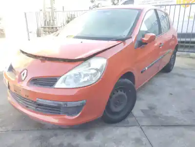 Sloopvoertuig RENAULT                                            CLIO III                                                                                                                                                                                                                                                   1.5 dCi Diesel                                                                                                                                                                                                                                             van het jaar 2005 aangedreven K9K768
