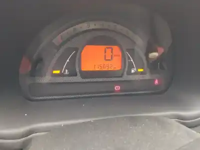 Veículo de Sucata citroen c2 (jm_) 1.4 do ano 2004 alimentado kfv