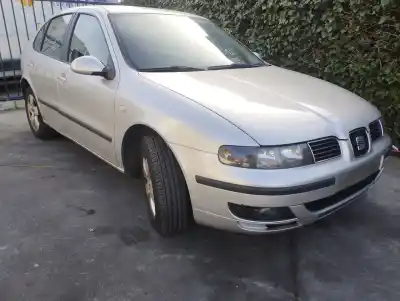 Здавання транспортного засобу seat leon (1m1) signo року 2004 потужний alh