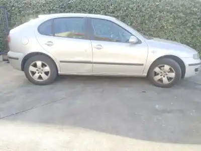 Здавання транспортного засобу seat leon (1m1) signo року 2004 потужний alh