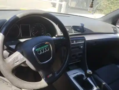 Veículo de Sucata audi a4 berlina (8e) 2.0 tdi 16v (103kw) do ano 2006 alimentado bre