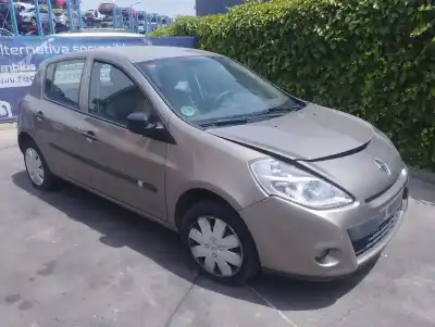 Здавання транспортного засобу renault                                            clio iii                                                                                                                                                                                                                                                   exception                                                                                                                                                                                                                                                  року 2010 потужний d4f740