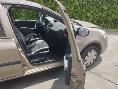 Здавання транспортного засобу renault                                            clio iii                                                                                                                                                                                                                                                   exception                                                                                                                                                                                                                                                  року 2010 потужний d4f740