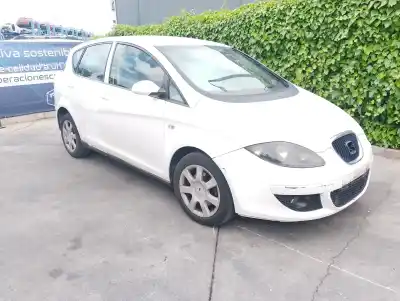 Veicolo di demolizione SEAT TOLEDO (5P2) * dell'anno 2006 alimentato BKD