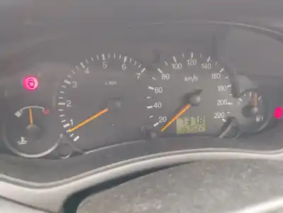 Veículo de Sucata ford focus berlina (cak) 2.0 16v cat do ano 1999 alimentado eddb