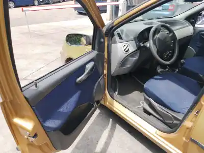 Veículo de Sucata fiat punto berlina (188) 1.2 8v dynamic do ano 2004 alimentado 188a4000