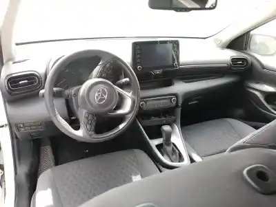 Vehículo de desguace toyota                                             yaris                                                                                                                                                                                                                                                      1.5 16v cat                                                                                                                                                                                                                                                del año 2023 con motor m15afxe