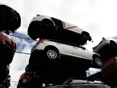 Veículo de Sucata FORD FOCUS LIM. (CB8) Edition do ano 2010 alimentado T1DA