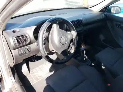 Здавання транспортного засобу seat leon (1m1) 1.9 tdi року 2004 потужний asv