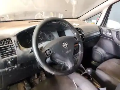 Sloopvoertuig opel zafira a elegance van het jaar 2005 aangedreven y20dth