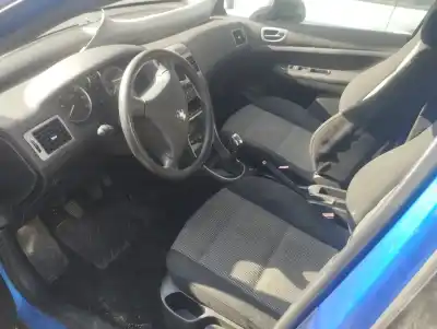 Veículo de Sucata peugeot 307 (s1) xs do ano 2004 alimentado rhy