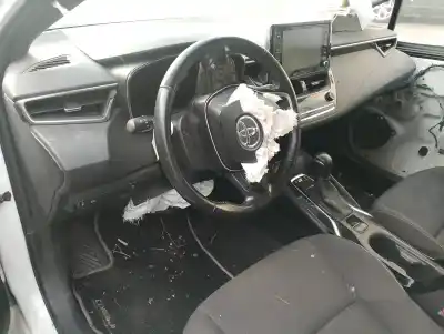 Vehicul casat toyota corolla (e21) hybrid advance al anului 2019 alimentat 2zrfxe