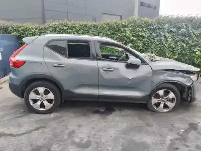 Scrapping Vehicle volvo xc 40 business plus awd of the year 2020 powered d4204t12