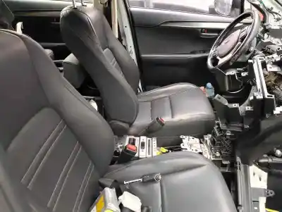 Veicolo di demolizione lexus nx (_z1_) 300h awd (ayz15) dell'anno 2017 alimentato 2arfxe