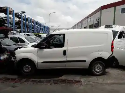 Утилизация автомобиля OPEL COMBO D Selection L1H1 года 2011 питание 