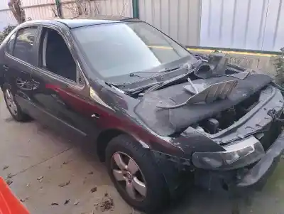 Здавання транспортного засобу seat leon (1m1) signo року 2004 потужний asv