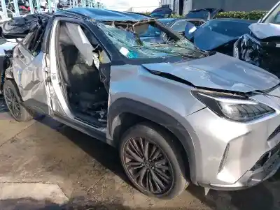 Sloopvoertuig toyota yaris active van het jaar 2023 aangedreven hev