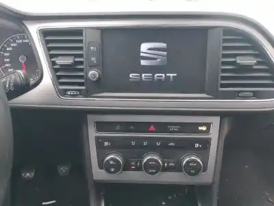 Здавання транспортного засобу seat leon (5f1) 1.4 16v tsi act року 2018 потужний czea